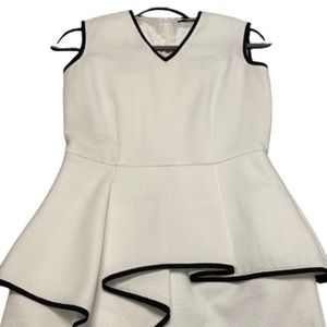 G2000 | Stylish Black & White Sleeveless Dress